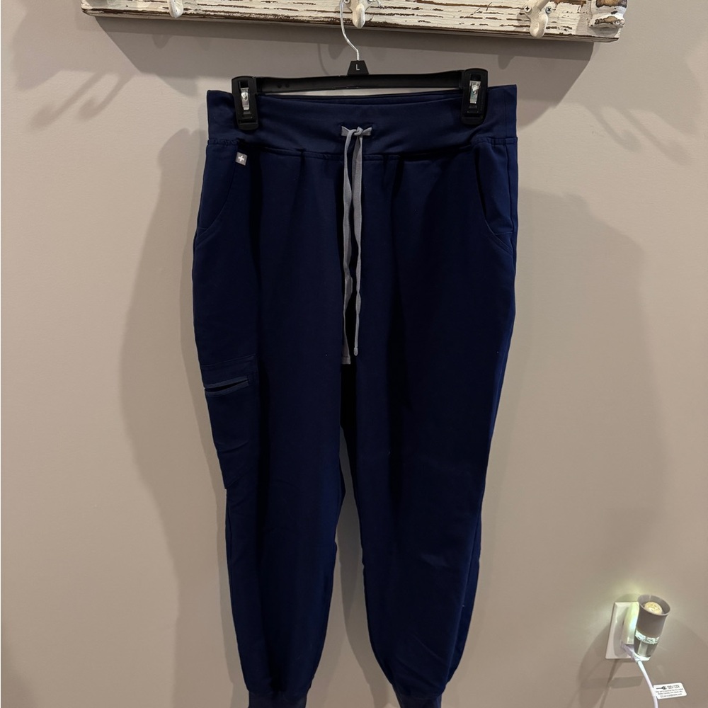 Navy FIGS Jogger Pants with Drawstring